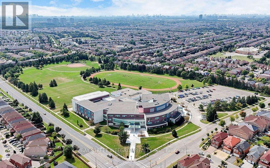 Main 37 Sandham Crescent, Markham, Ontario  L3S 4J7 - Photo 16 - N13173562