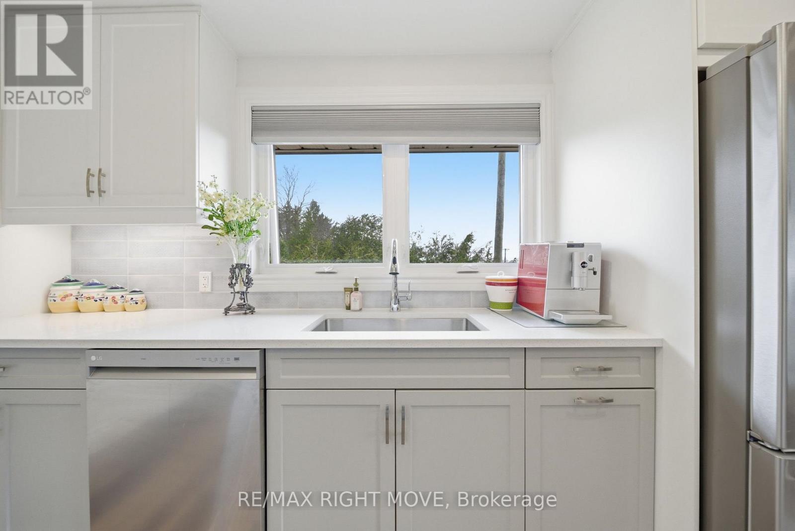 84 Brant Street W, Orillia, Ontario  L3V 3N9 - Photo 17 - S13173612