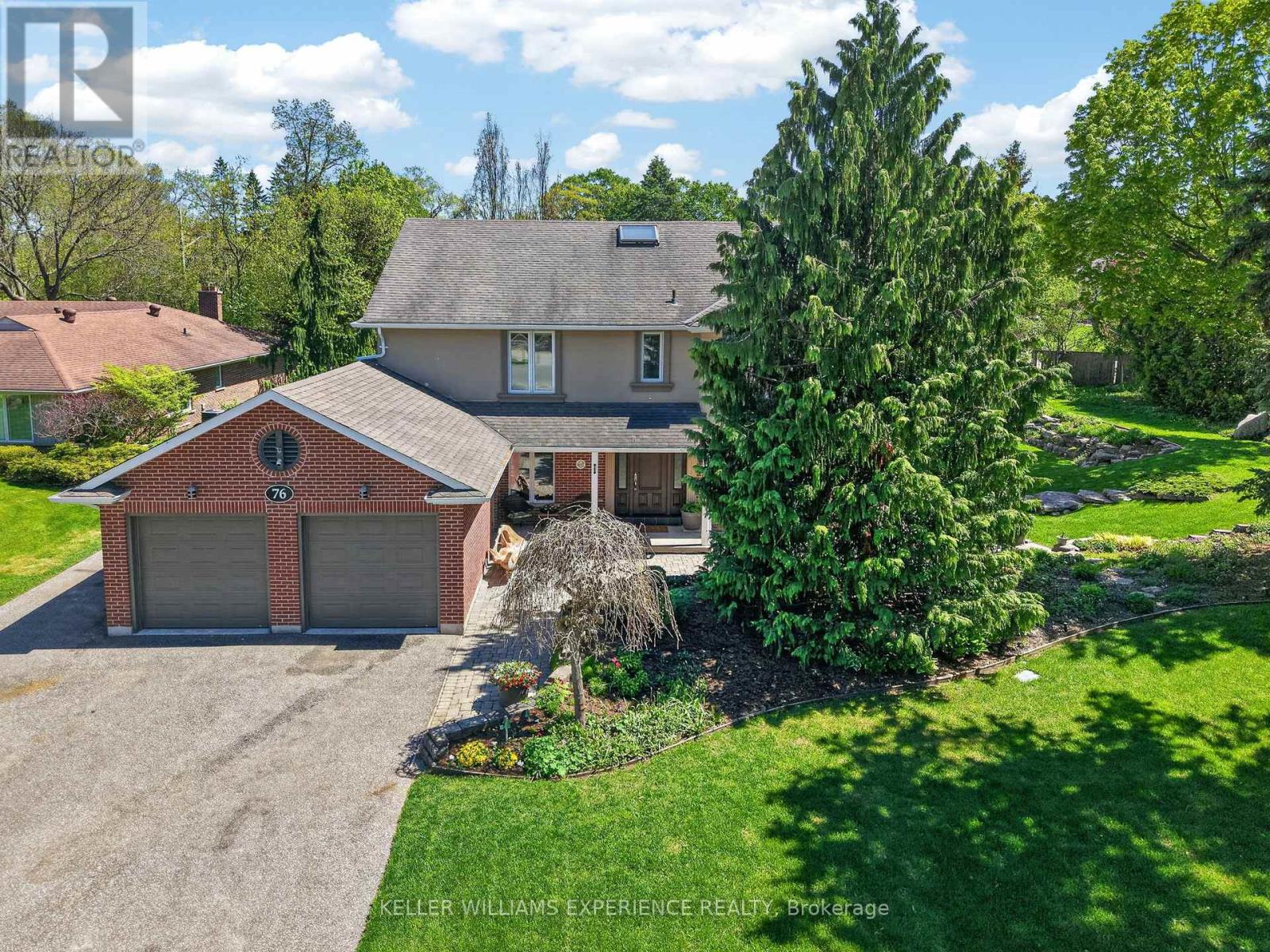 76 Royal Oak Drive, Barrie, Ontario  L4N 7S6 - Photo 2 - S13173620