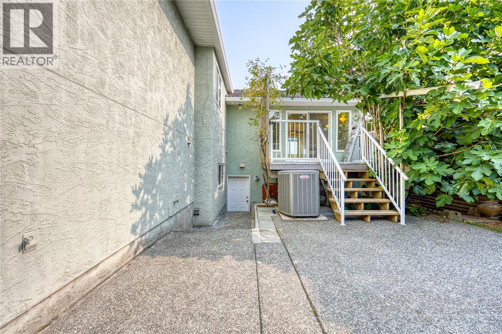 6045 Icarus Dr, Nanaimo, British Columbia  V9V 1B7 - Photo 17 - 1031862