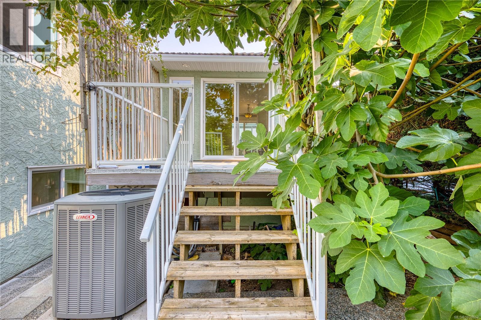 6045 Icarus Dr, Nanaimo, British Columbia  V9V 1B7 - Photo 12 - 1031862