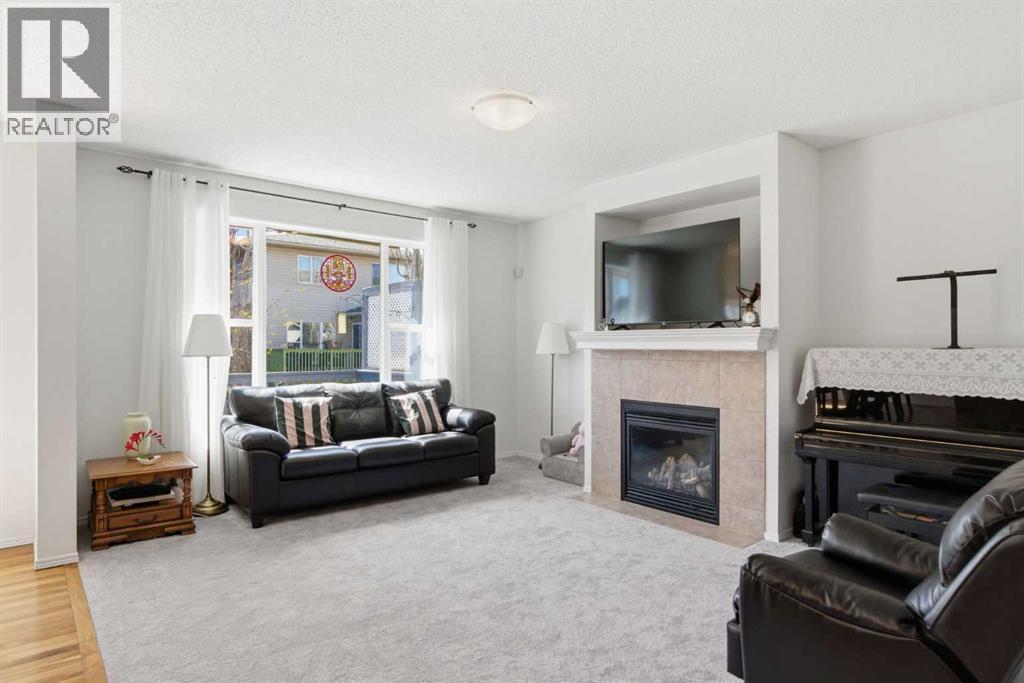 69 Everoak Circle Sw, Calgary, Alberta  T2Y 0A1 - Photo 7 - A2307673