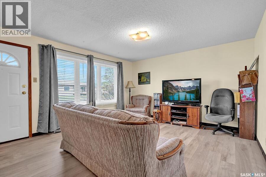419 Wilton Street, Bethune, Saskatchewan  S0G 0H0 - Photo 4 - SK036994