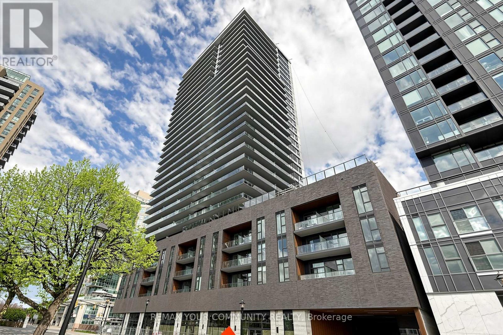 1607 - 2075 LAKESHORE ROAD, Burlington, Ontario