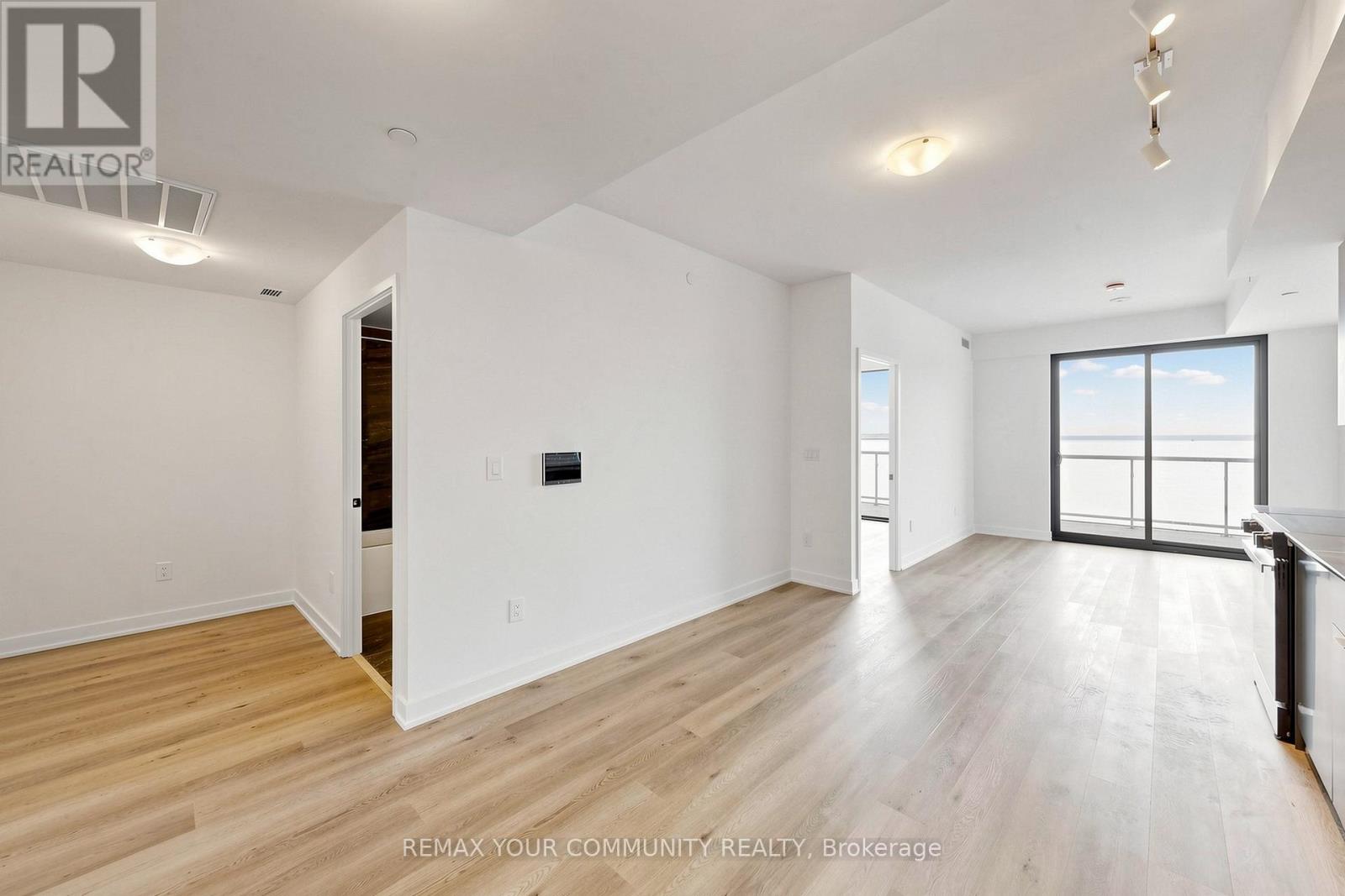 1607 - 2075 Lakeshore Road, Burlington, Ontario  L7R 0H3 - Photo 13 - W13173578