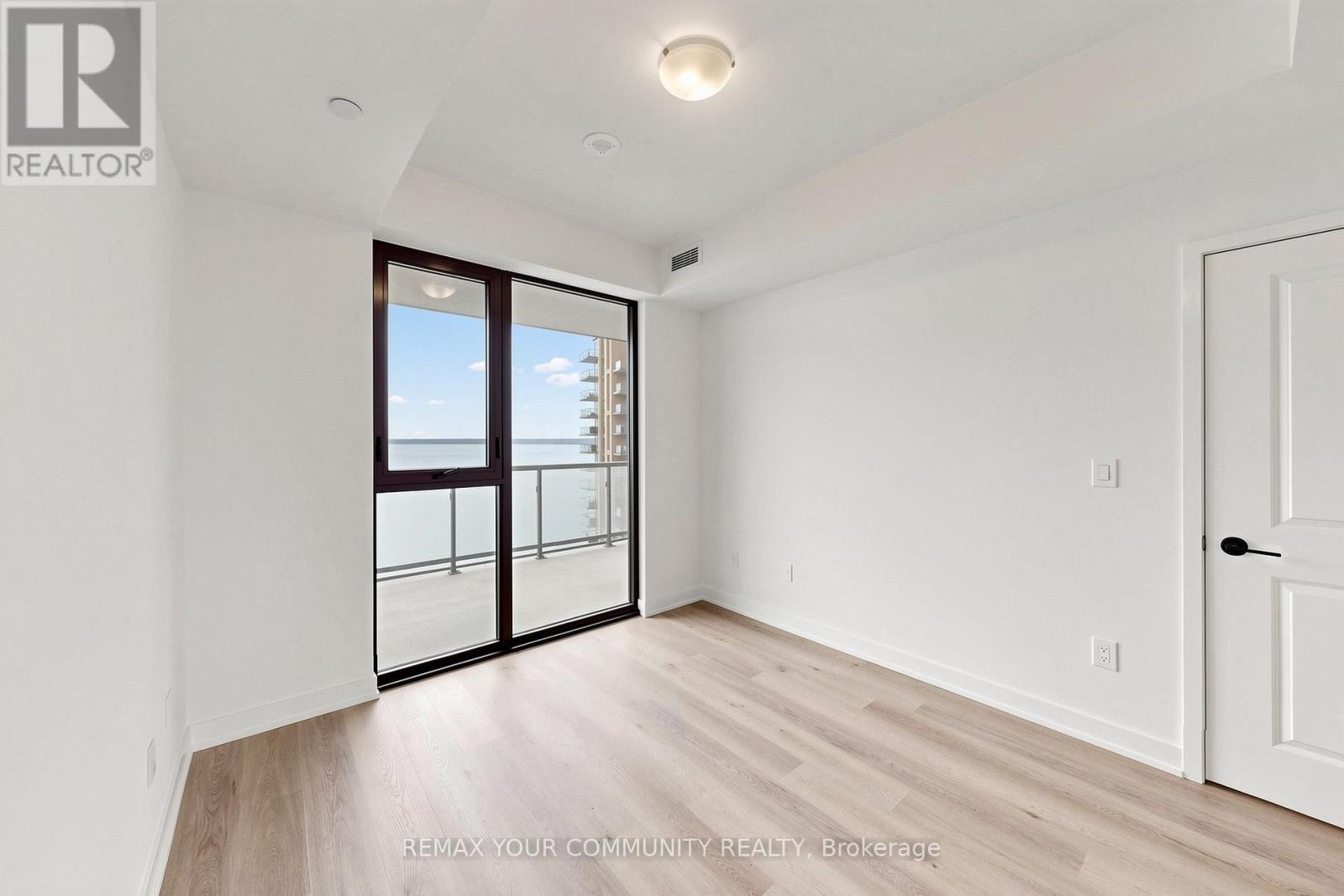 1607 - 2075 Lakeshore Road, Burlington, Ontario  L7R 0H3 - Photo 16 - W13173578