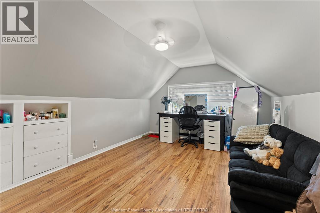 3233 Dandurand, Windsor, Ontario N9E 2E9 - Photo 18 - 26012146