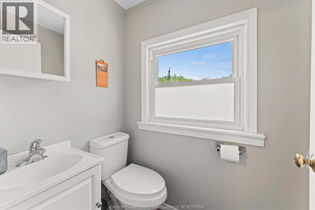 3233 Dandurand, Windsor, Ontario N9E 2E9 - Photo 20 - 26012146