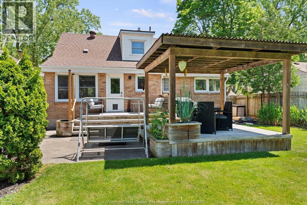 3233 Dandurand, Windsor, Ontario N9E 2E9 - Photo 33 - 26012146