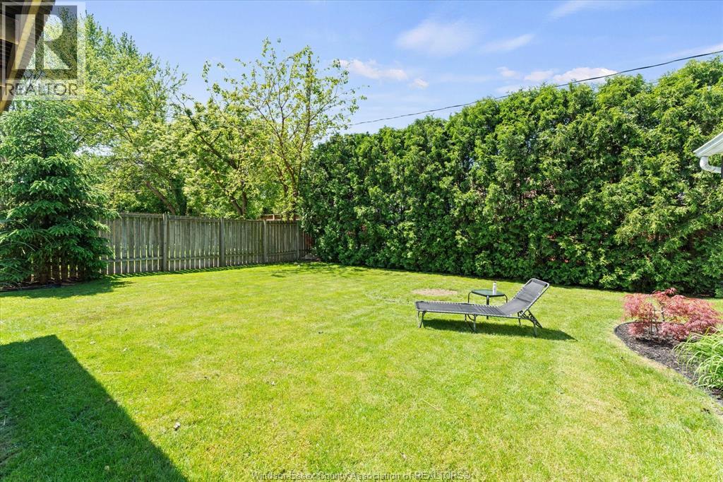3233 Dandurand, Windsor, Ontario N9E 2E9 - Photo 38 - 26012146