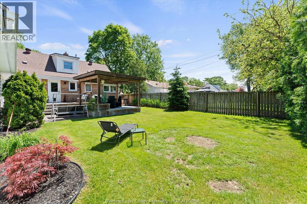3233 Dandurand, Windsor, Ontario N9E 2E9 - Photo 39 - 26012146