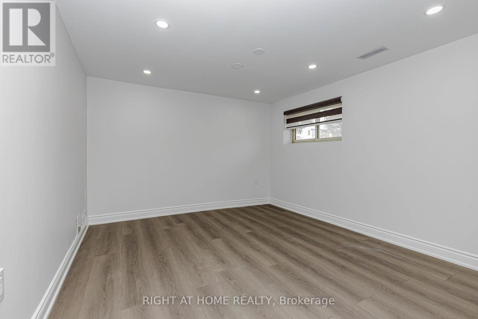 5154 New Street, Burlington, Ontario  L7L 1V4 - Photo 21 - W13152330