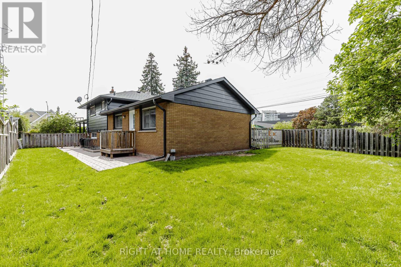5154 New Street, Burlington, Ontario  L7L 1V4 - Photo 27 - W13152330