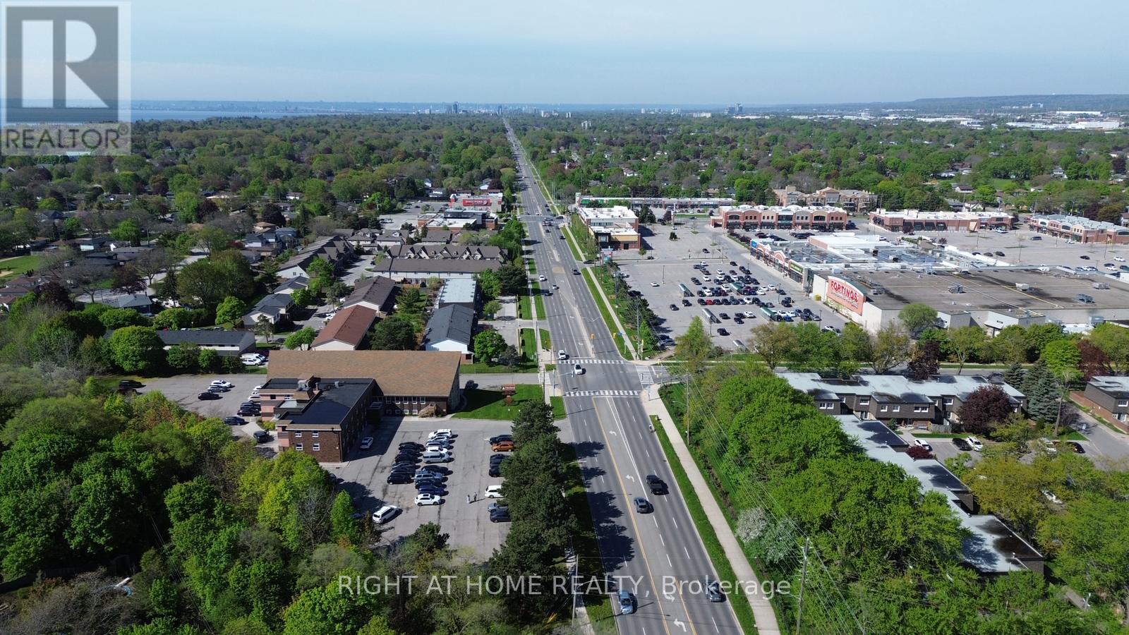 5154 New Street, Burlington, Ontario  L7L 1V4 - Photo 33 - W13152330