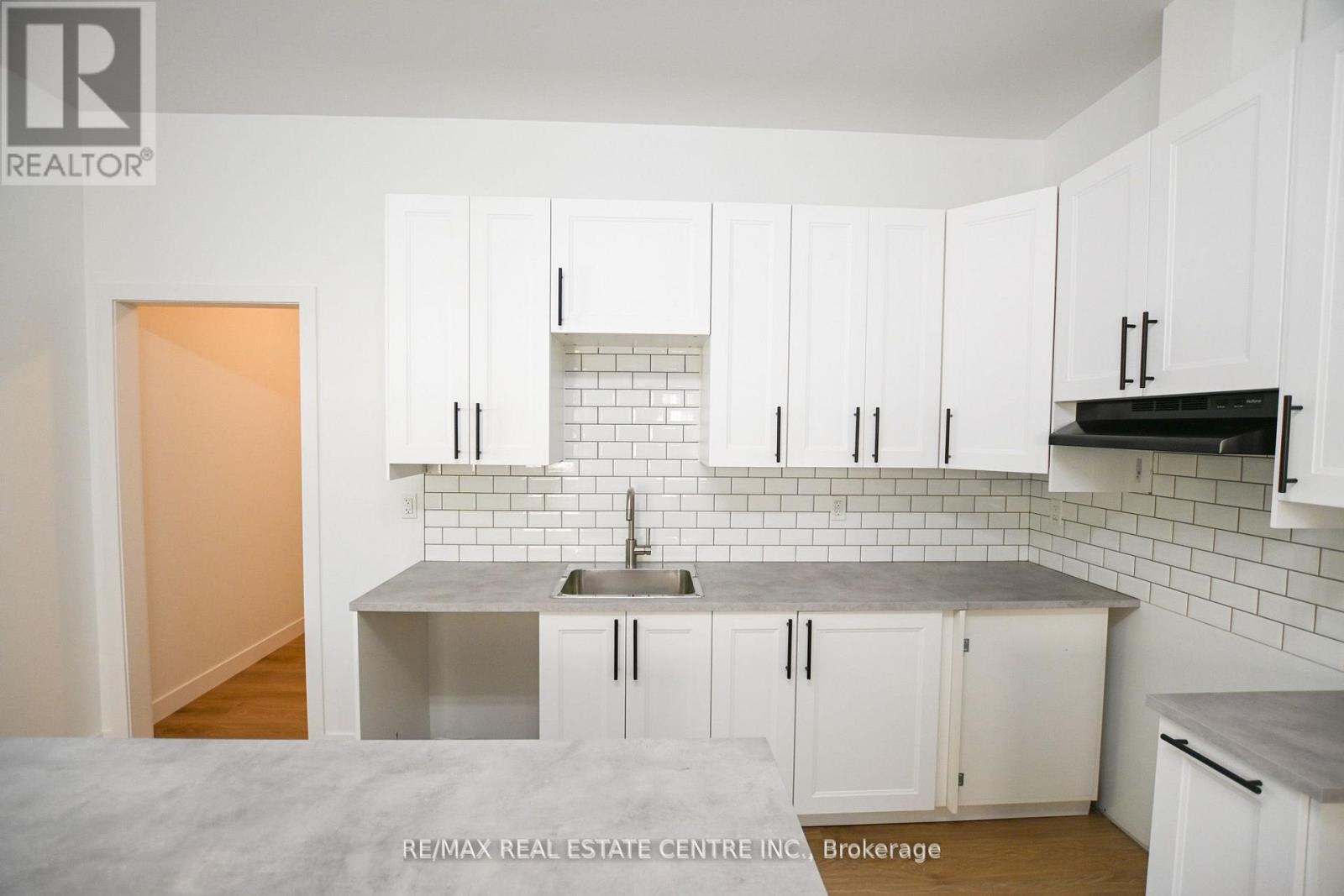 284 Darling Street, Brantford, Ontario  N3S 3X6 - Photo 7 - X13173484