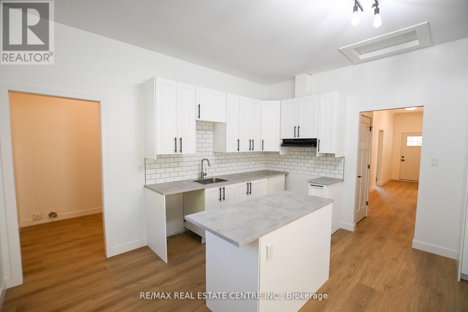 284 Darling Street, Brantford, Ontario  N3S 3X6 - Photo 8 - X13173484
