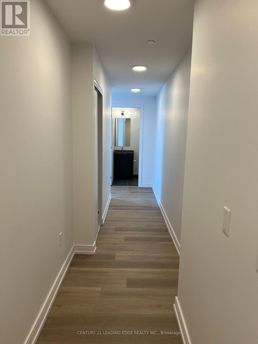 1510 - 1 Jarvis Street, Hamilton, Ontario  L8R 0A8 - Photo 2 - X13173540