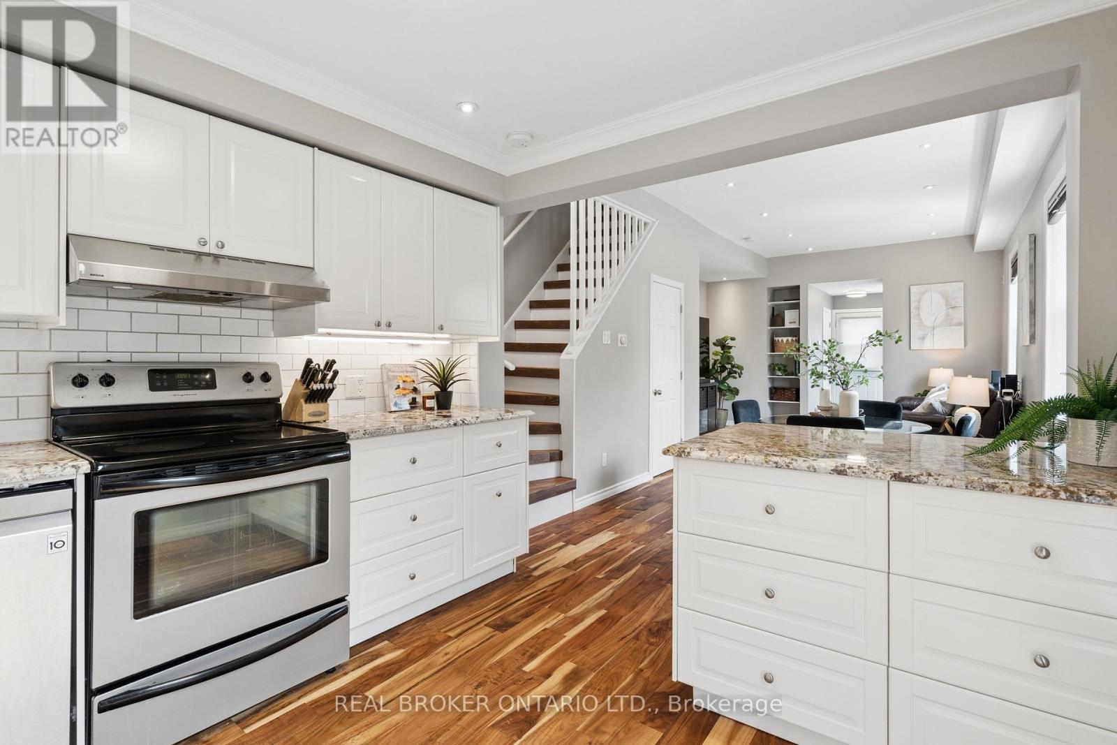 26 Dublin Street N, Guelph, Ontario  N1H 4M8 - Photo 19 - X13173552
