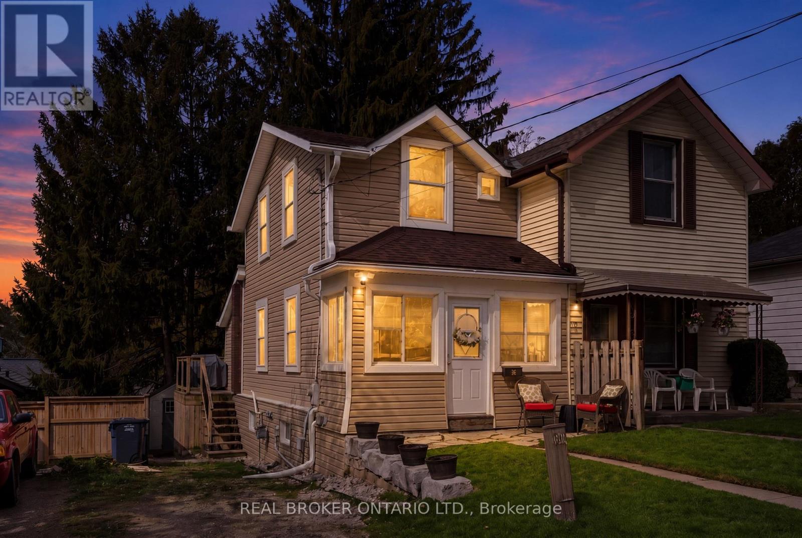 26 Dublin Street N, Guelph, Ontario  N1H 4M8 - Photo 2 - X13173552