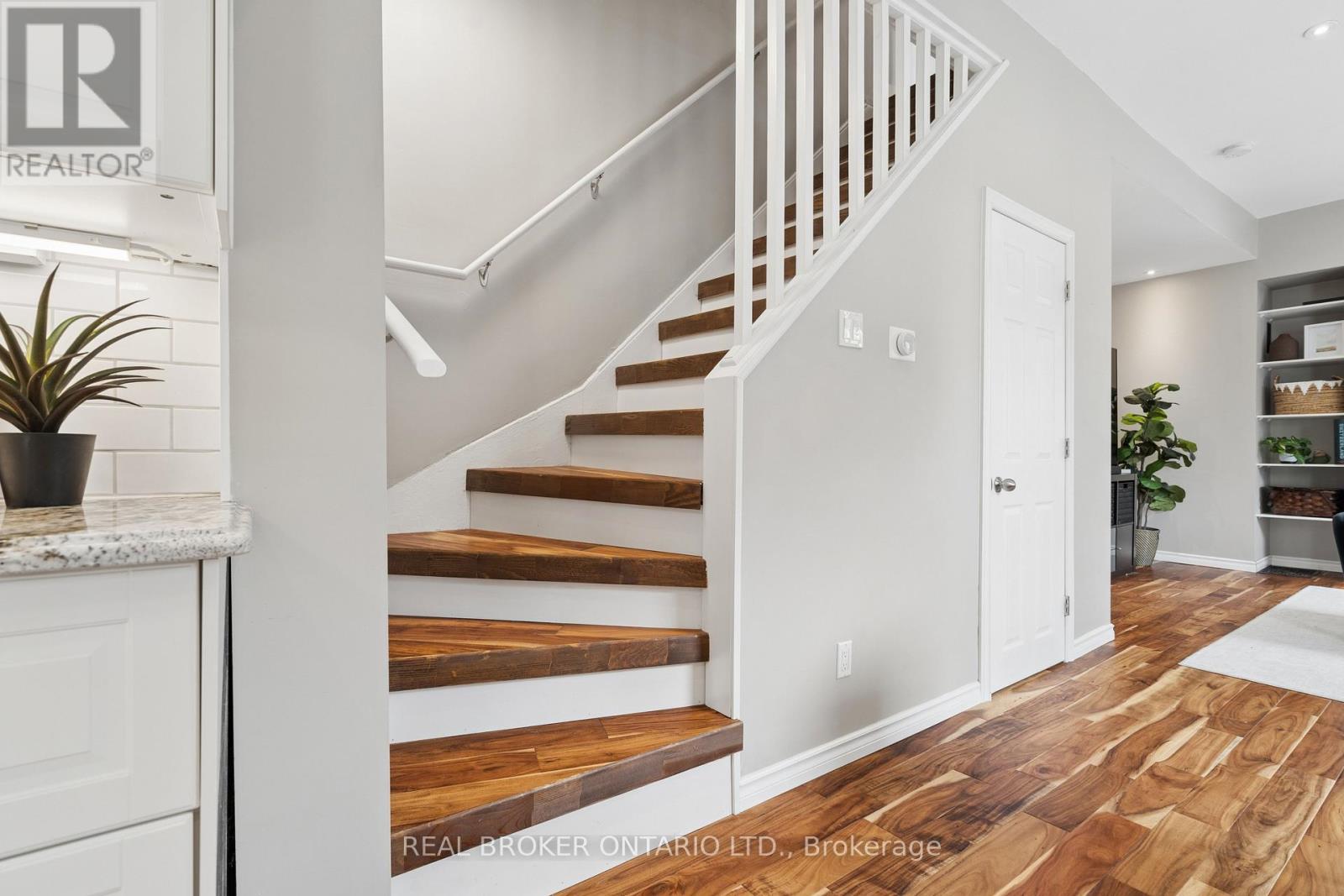 26 Dublin Street N, Guelph, Ontario  N1H 4M8 - Photo 23 - X13173552