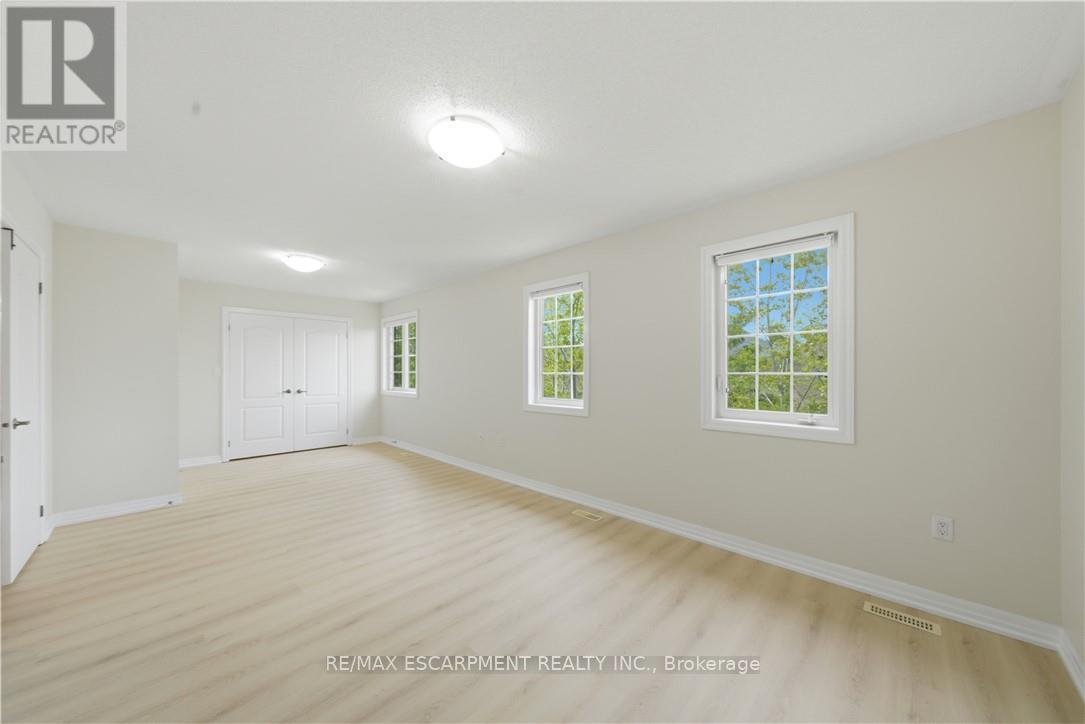 148 Montreal Circle, Hamilton, Ontario  L8E 0C8 - Photo 28 - X13173558