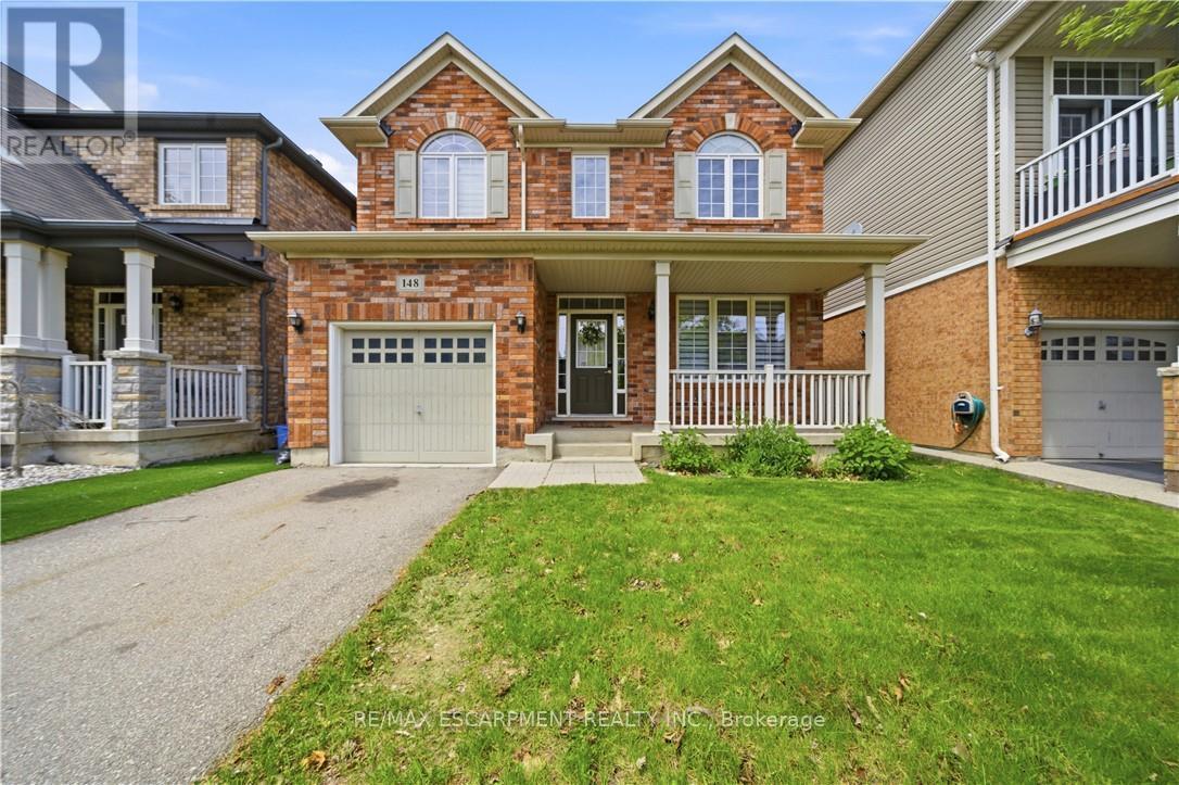 148 Montreal Circle, Hamilton, Ontario  L8E 0C8 - Photo 3 - X13173558