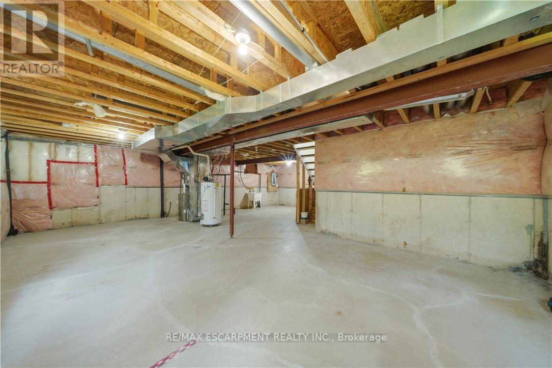 148 Montreal Circle, Hamilton, Ontario  L8E 0C8 - Photo 41 - X13173558