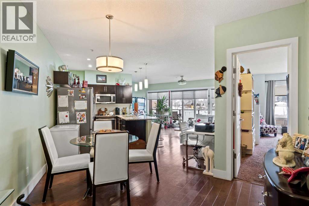 313, 1899 45 Street NW, Calgary, Alberta  T3B 4S3 - Photo 3 - A2274437