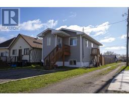 1946 Home Ave, Thunder Bay, Ontario