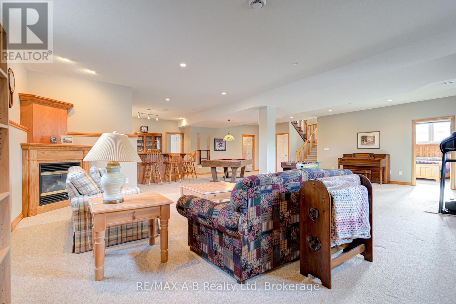 194 Station Road, Perth South, Ontario  N0K 1X0 - Photo 32 - X12913164