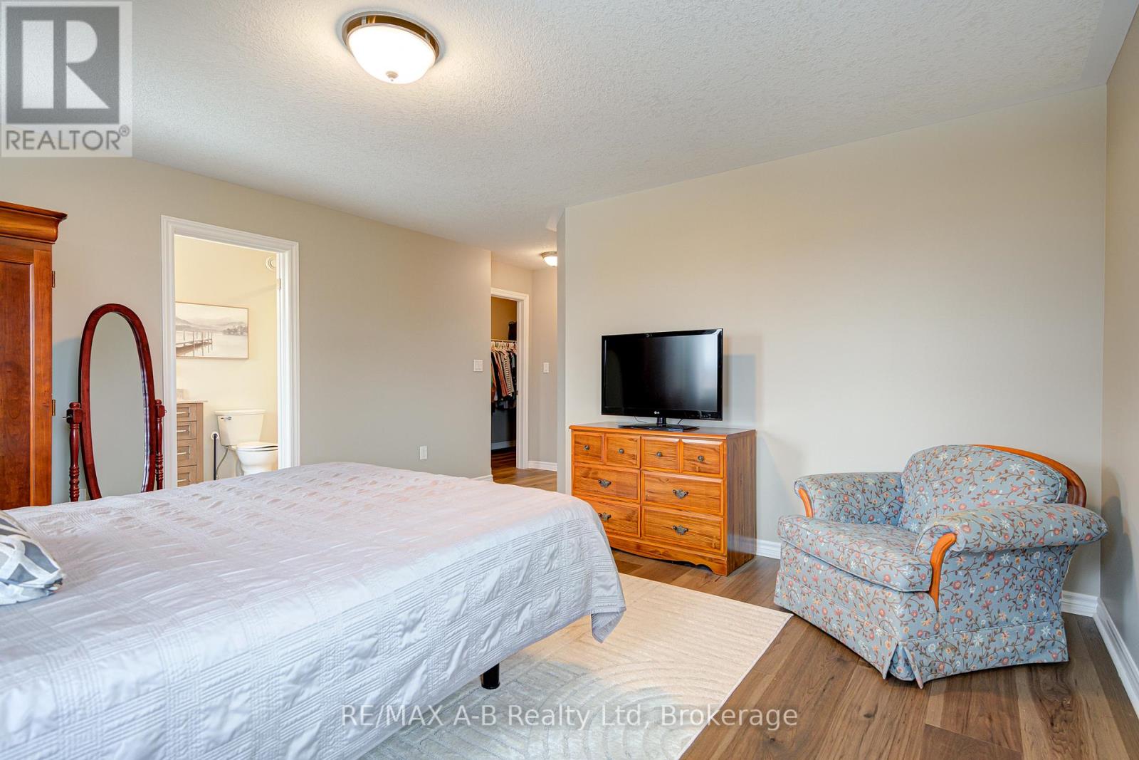194 Station Road, Perth South, Ontario  N0K 1X0 - Photo 19 - X12913164