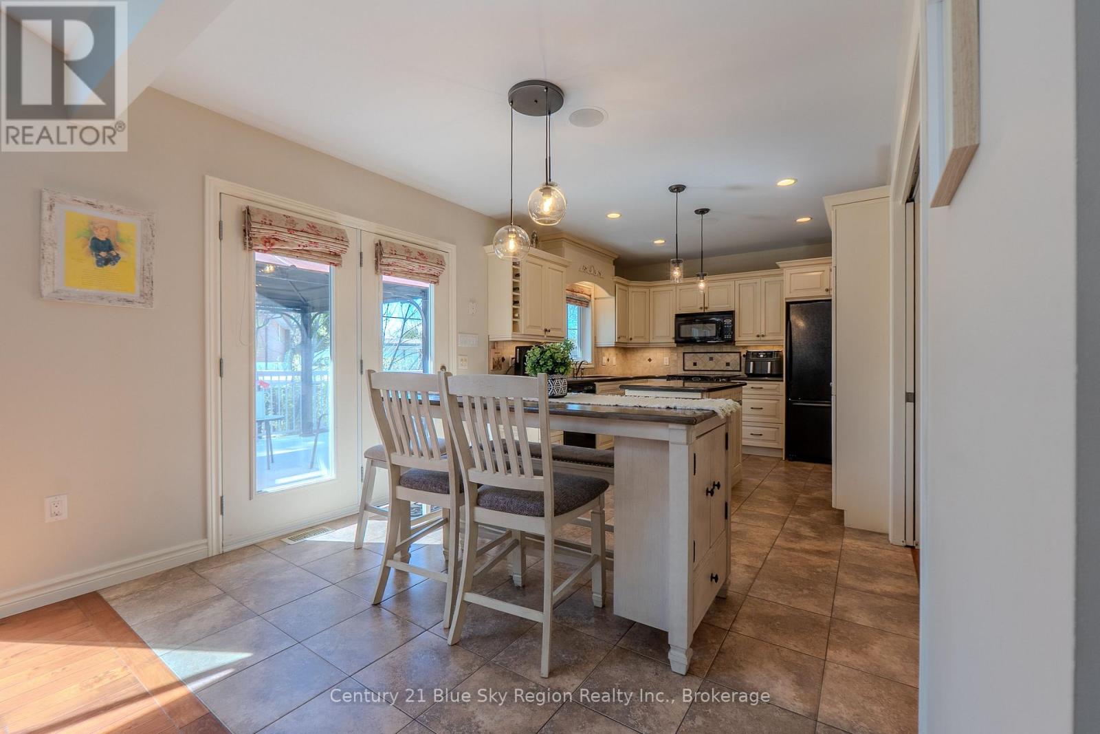 10 Linden Lane, North Bay, Ontario  P1B 0A1 - Photo 7 - X13173762