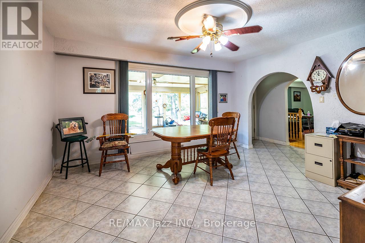 733 Townline Road N, Clarington, Ontario  L1K 3C8 - Photo 6 - E13173904