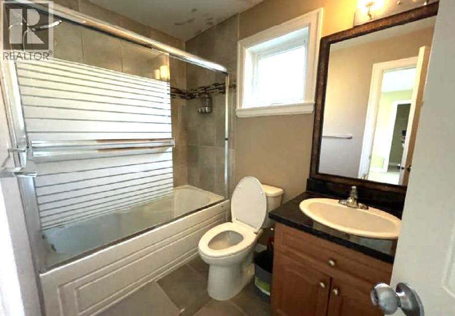 4675 Buxton Court, Burnaby, British Columbia  V5H 1J1 - Photo 14 - R3127827