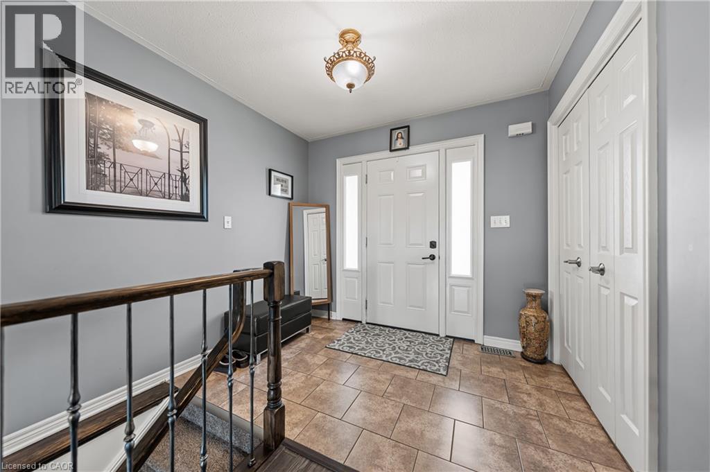 1052 Vansickle Road N, St. Catharines, Ontario  L2S 2X3 - Photo 5 - 40833362