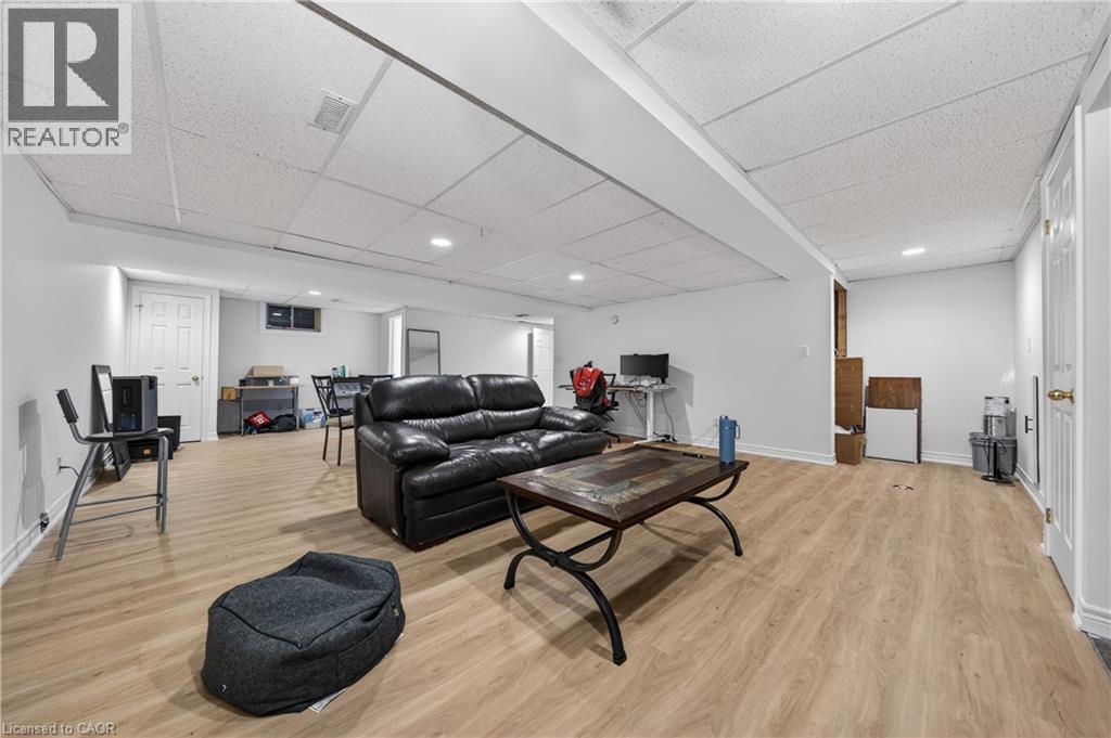 1052 Vansickle Road N, St. Catharines, Ontario  L2S 2X3 - Photo 30 - 40833362