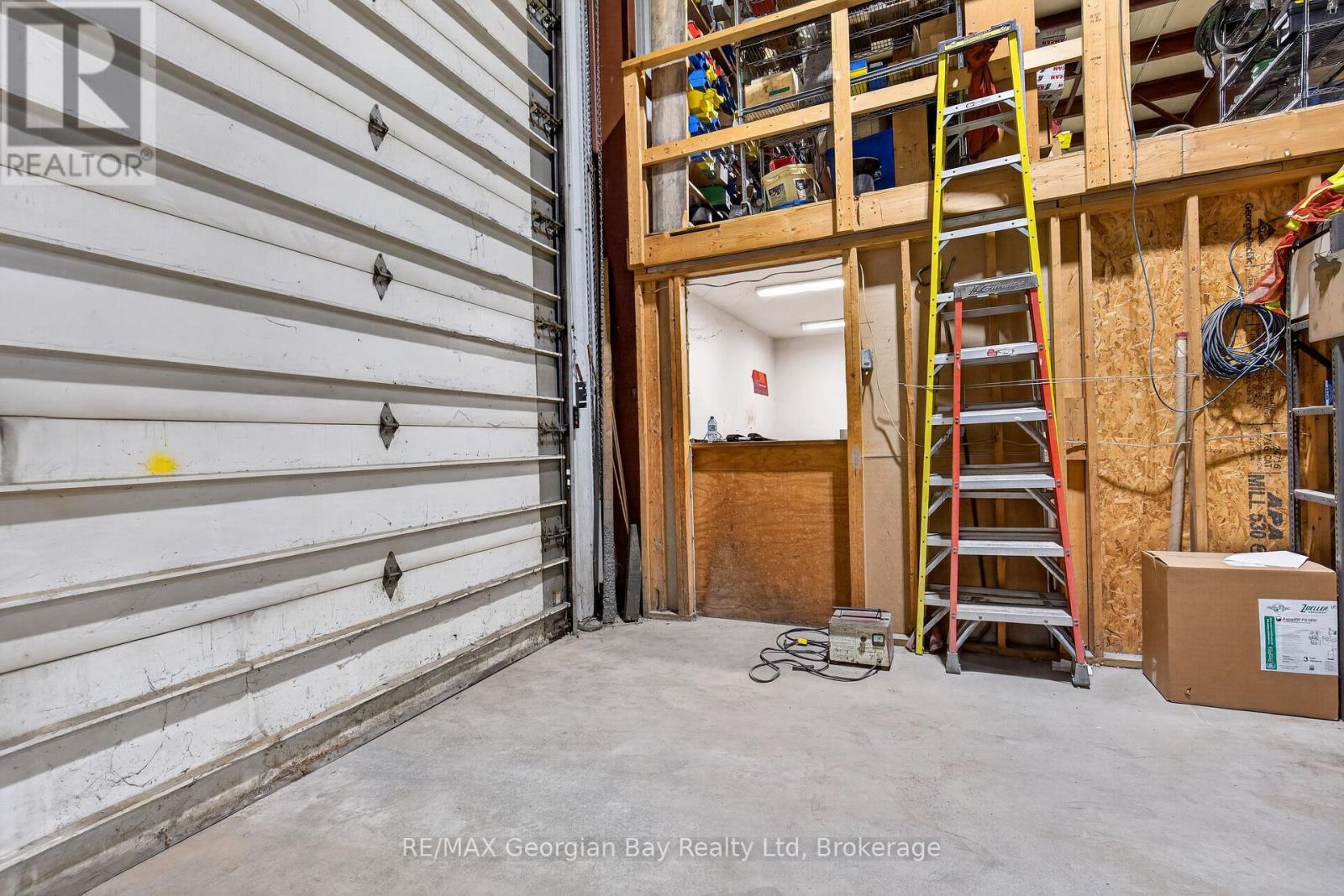 32 Industrial Road, Tay (Victoria Harbour), Ontario  L0K 2A0 - Photo 2 - S13173772