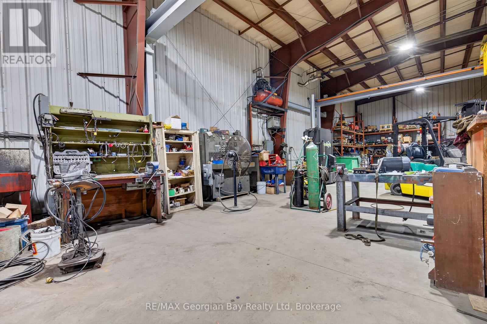 32 Industrial Road, Tay (Victoria Harbour), Ontario  L0K 2A0 - Photo 9 - S13173772