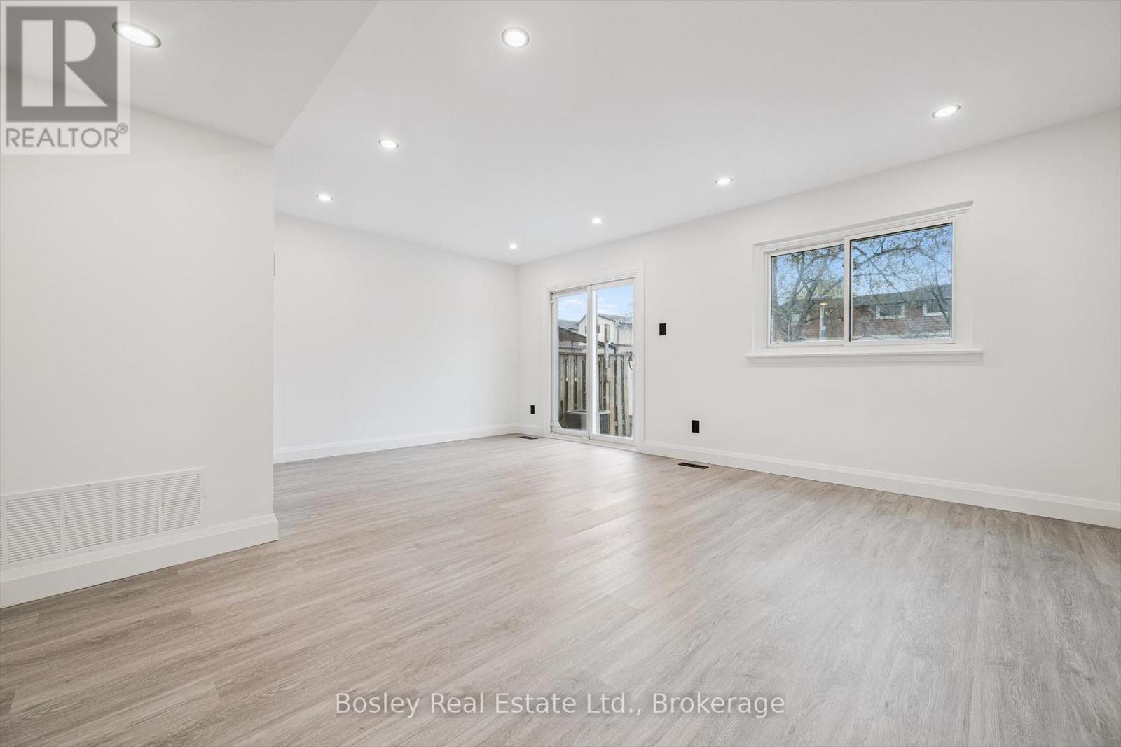 49 - 900 Central Park Drive, Brampton, Ontario L6S 3J6 - Photo 15 - W13173948