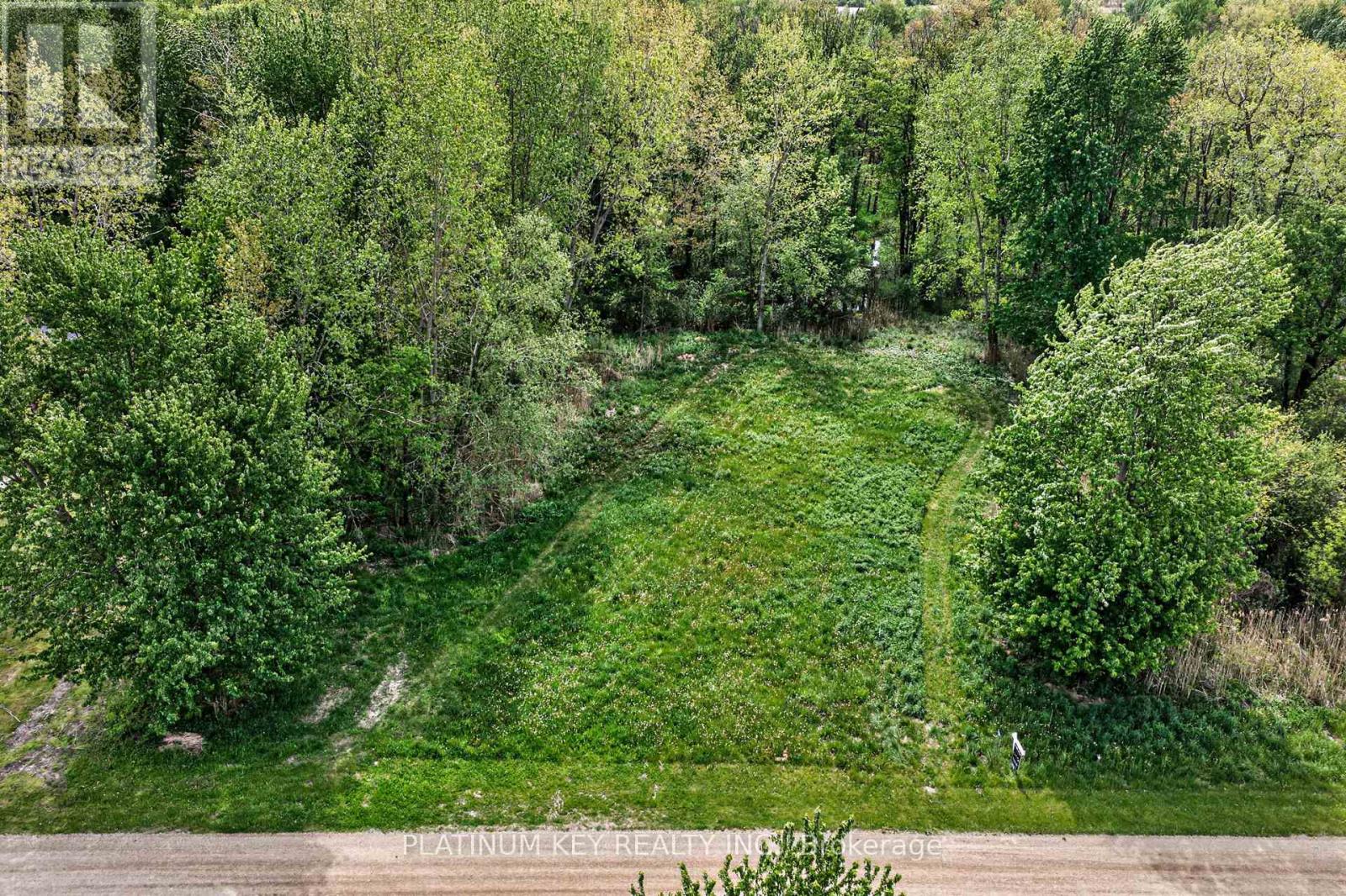 6507 Krista Lane, Southwest Middlesex, Ontario  N0L 1T0 - Photo 3 - X13173774