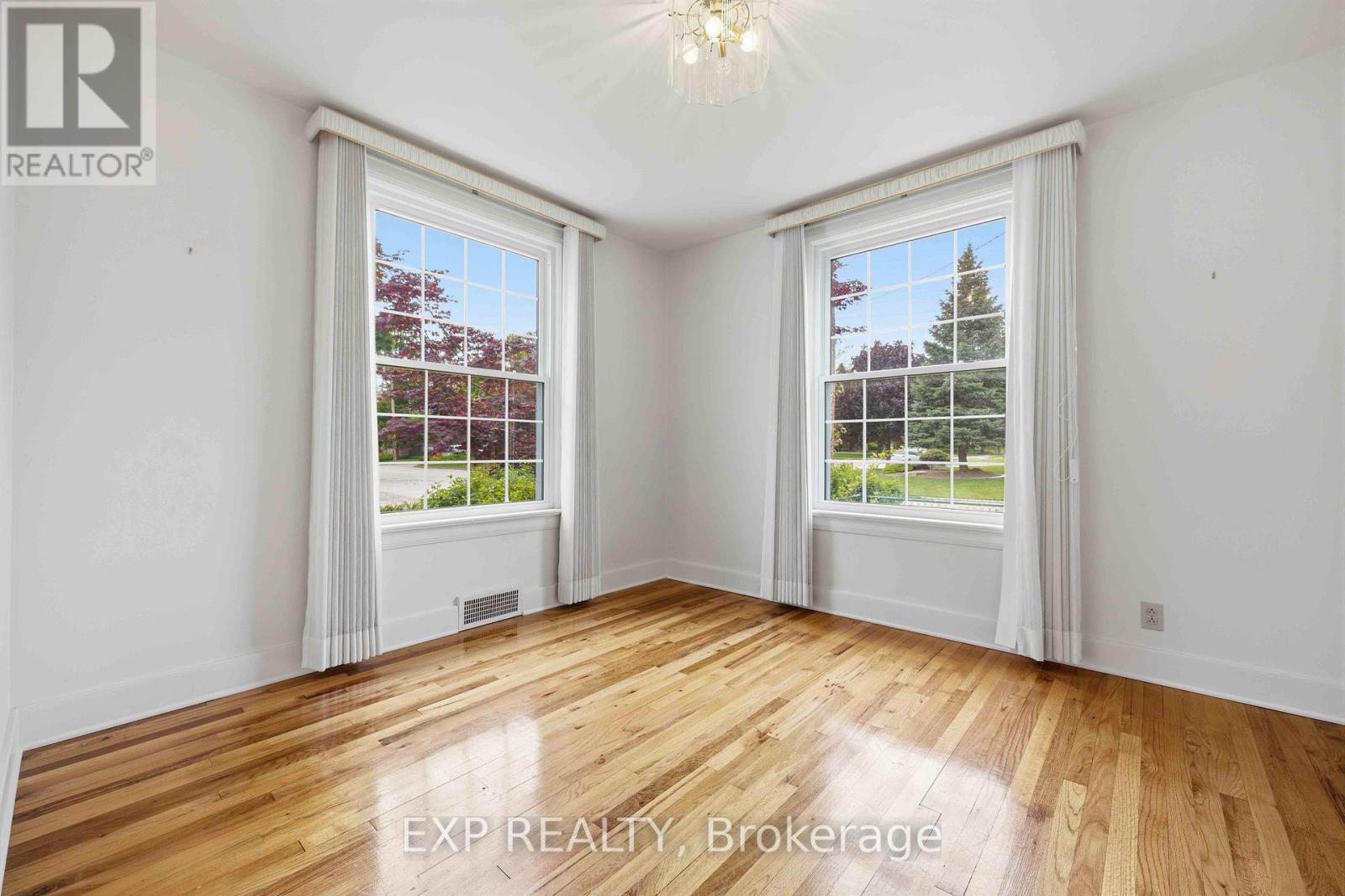 159 Cecil Street, Sarnia, Ontario  N7T 6W6 - Photo 8 - X13173986