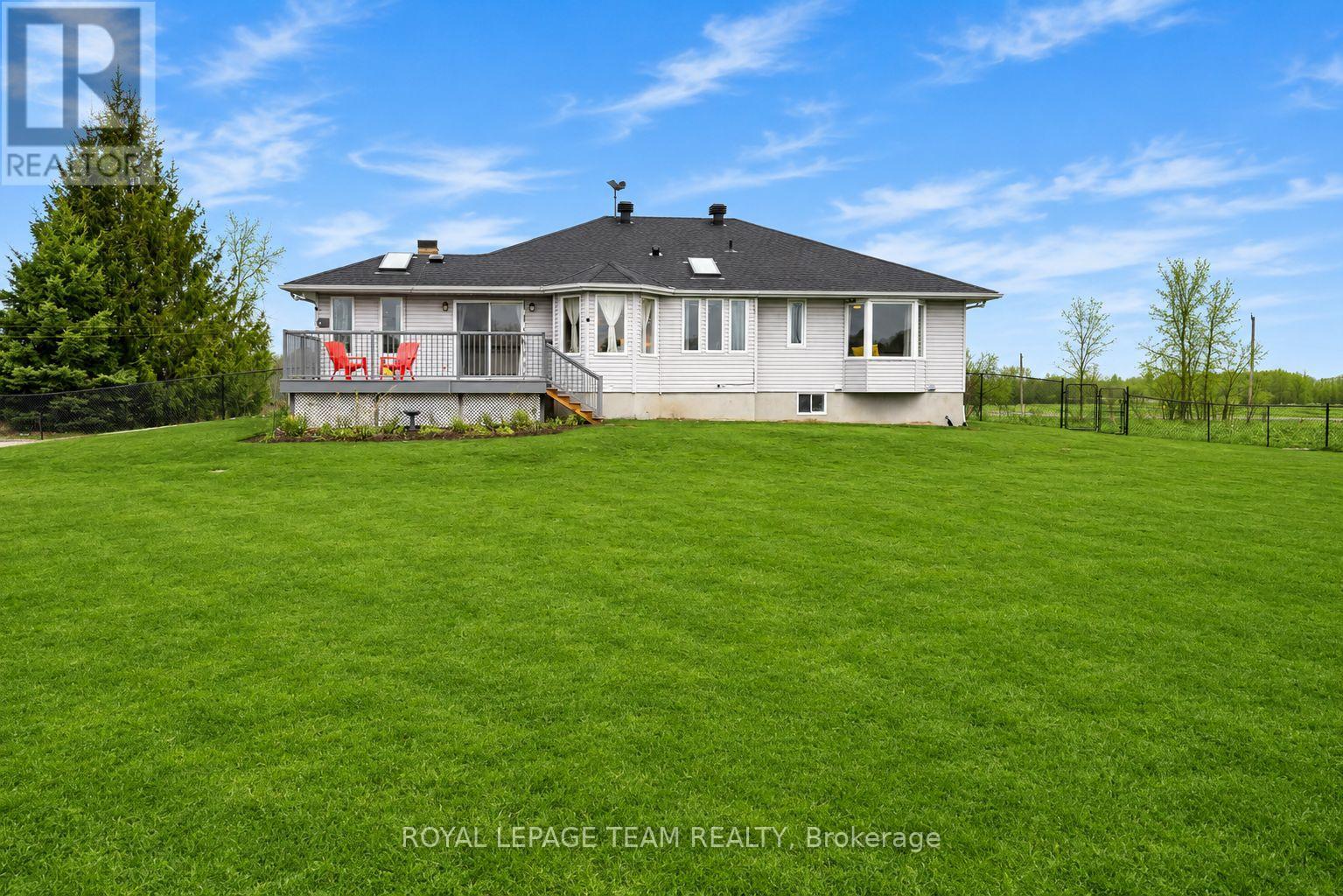 2090 Old Birch Road, Ottawa, Ontario  K0A 1X0 - Photo 31 - X13174024