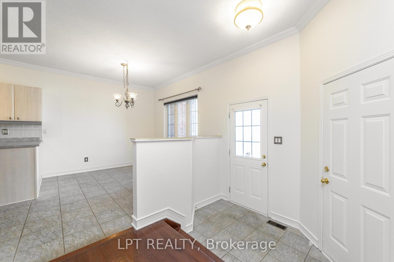 49 Melville Road, Arnprior, Ontario  K7S 3X9 - Photo 4 - X13173852