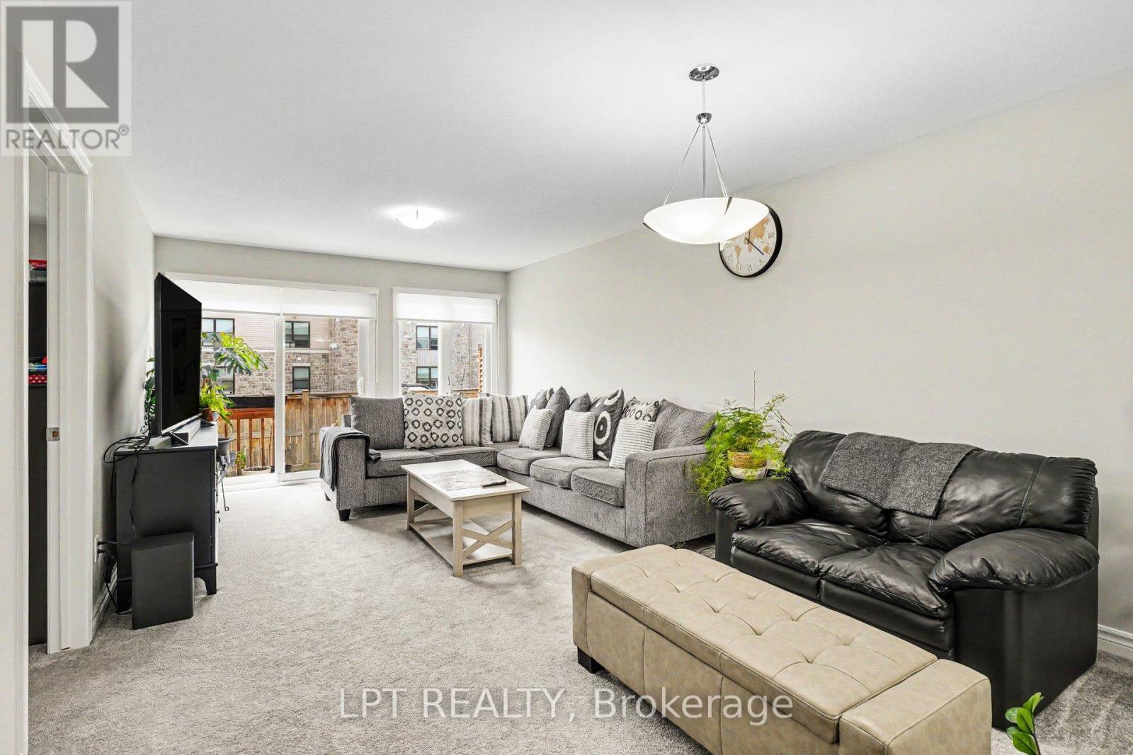 34 Morgan Clouthier Way, Arnprior, Ontario  K7S 3M3 - Photo 5 - X13173998