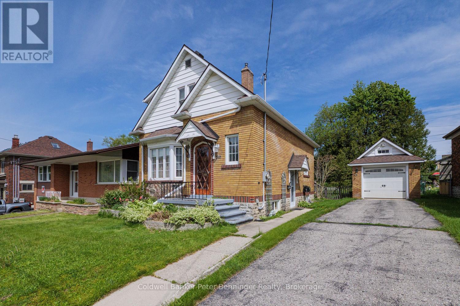 310 9th Street, Hanover, Ontario N4N 1L4 - Photo 2 - X13173810