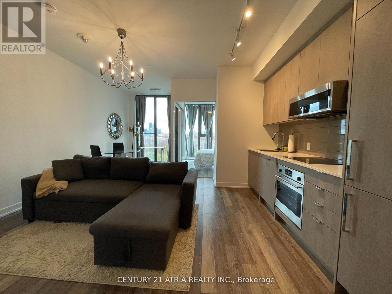 709 - 250 Lawrence Avenue, Toronto, Ontario  M5M 1B2 - Photo 2 - C13173488