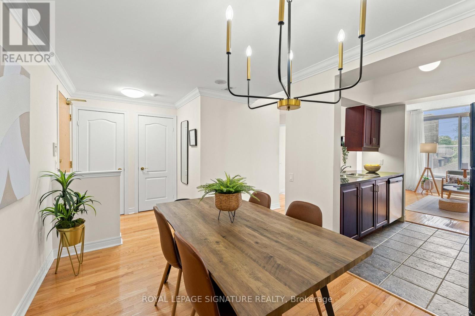 307 - 2 Edith Drive, Toronto, Ontario  M4R 2H7 - Photo 10 - C13173710