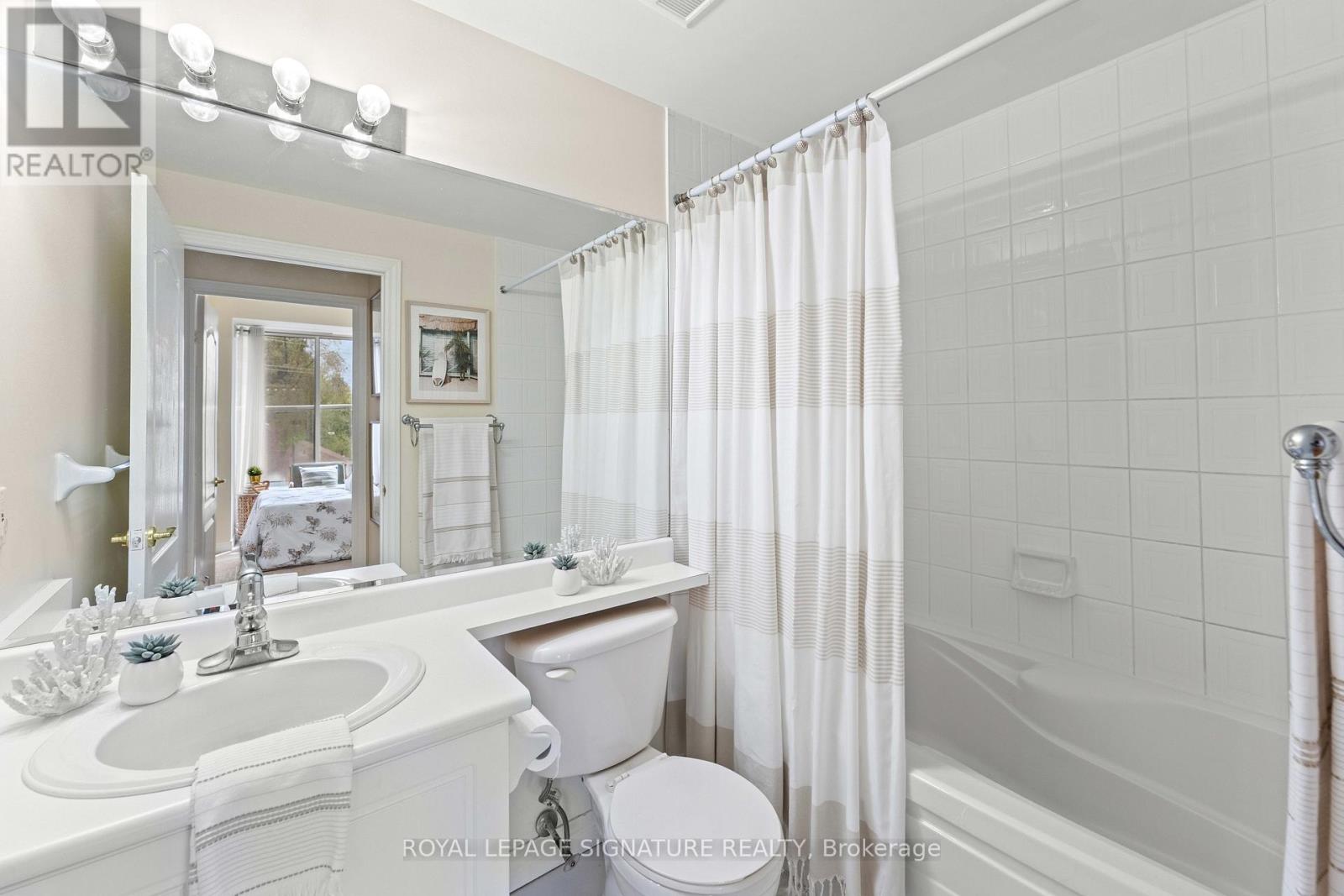 307 - 2 Edith Drive, Toronto, Ontario  M4R 2H7 - Photo 32 - C13173710