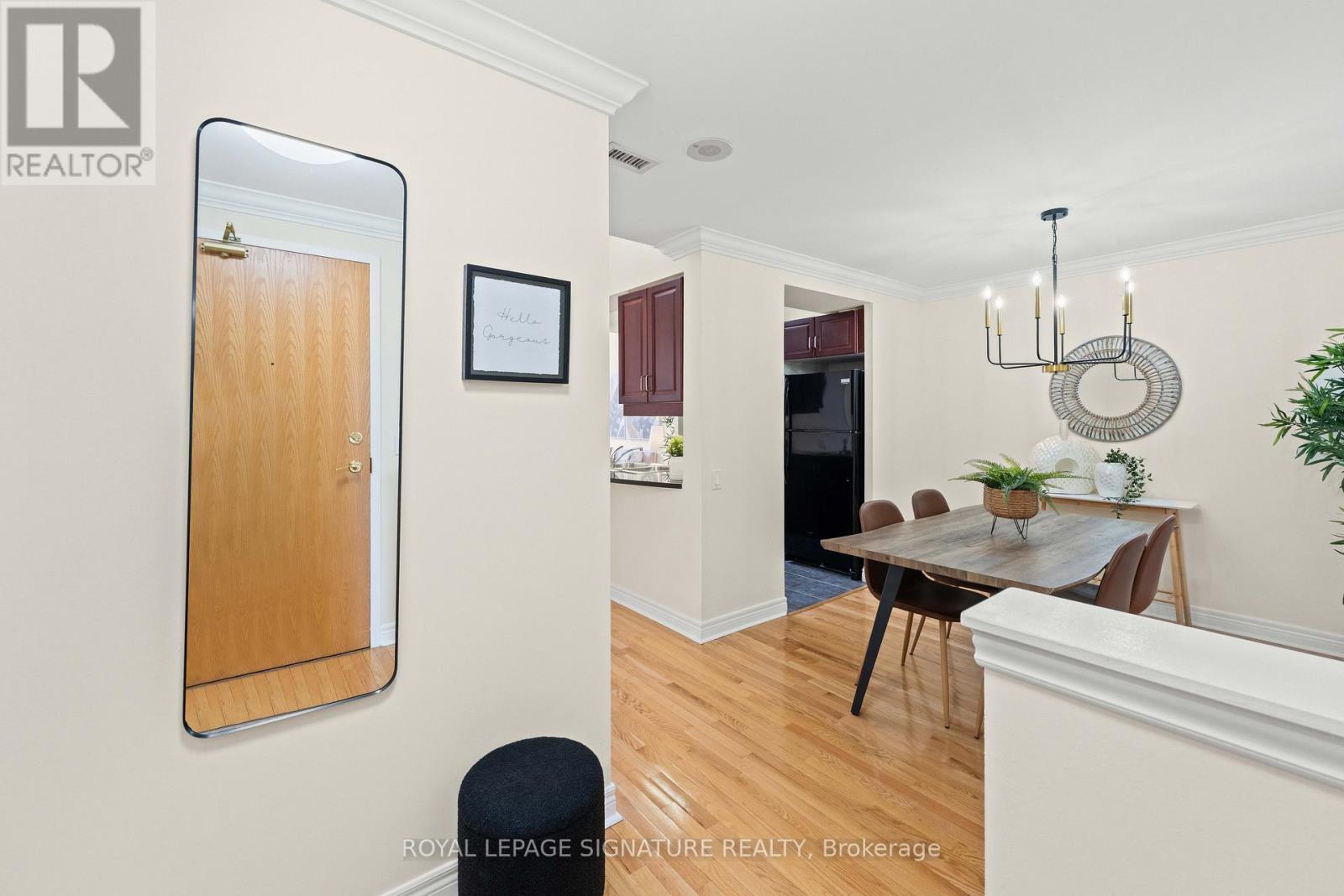307 - 2 Edith Drive, Toronto, Ontario  M4R 2H7 - Photo 5 - C13173710