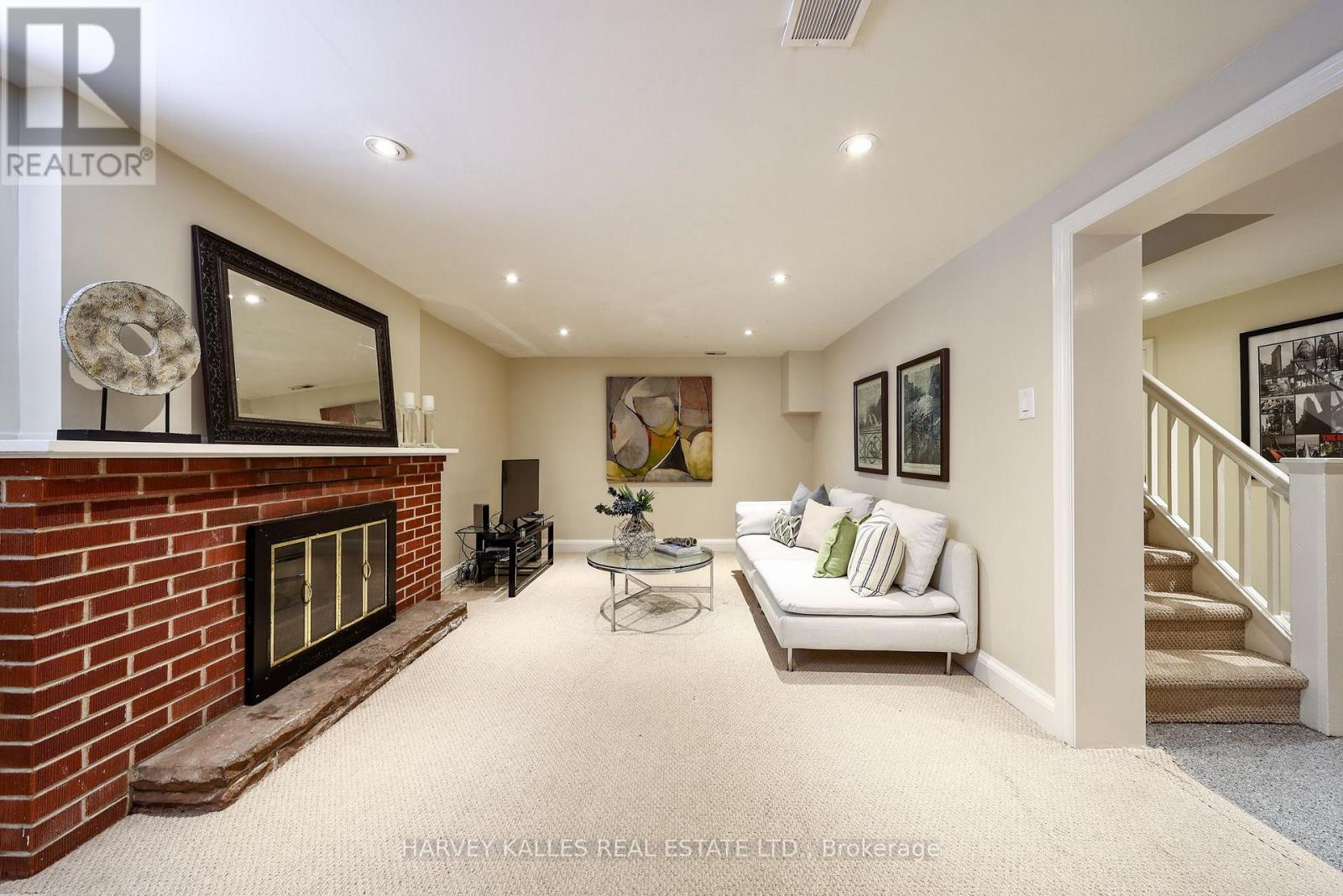 135 Bombay Avenue, Toronto, Ontario  M3H 1C5 - Photo 36 - C13173770